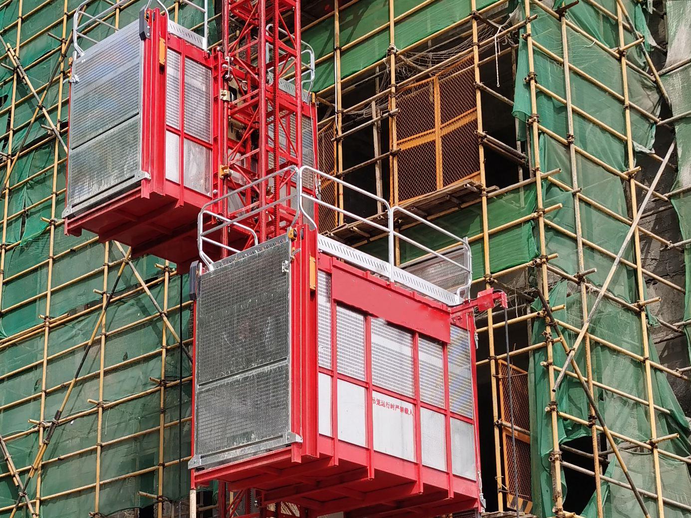 alc板垂直運(yùn)輸工具施工電梯