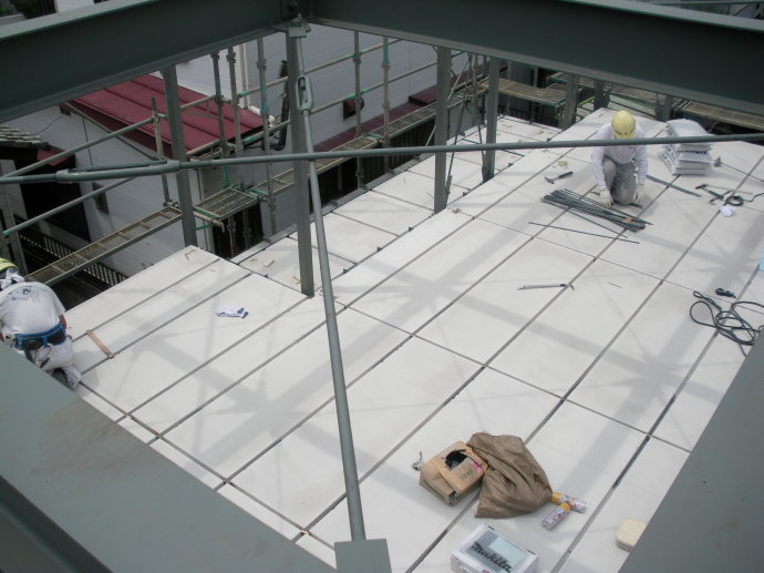 蒸壓加氣混凝土<a href='http://edohquv.cn/cp/e/' target='_blank'><u>樓板</u></a>施工質量標準